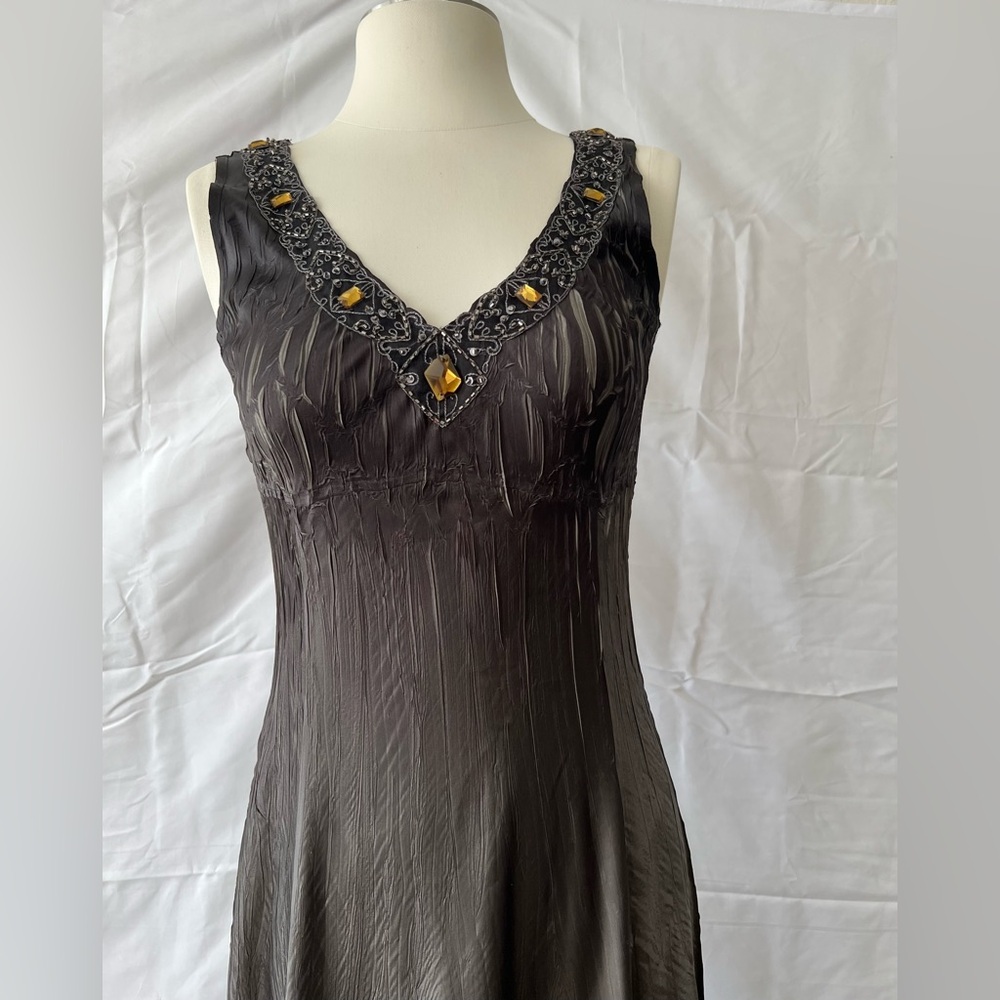 Komarov Charmeusse chiffon jewel embellished crinkle maxi dress in gray - Picture 2 of 7